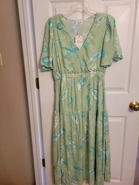 NWT New Me Light Green Coastal Print Maxi Dress with Aqua Accents